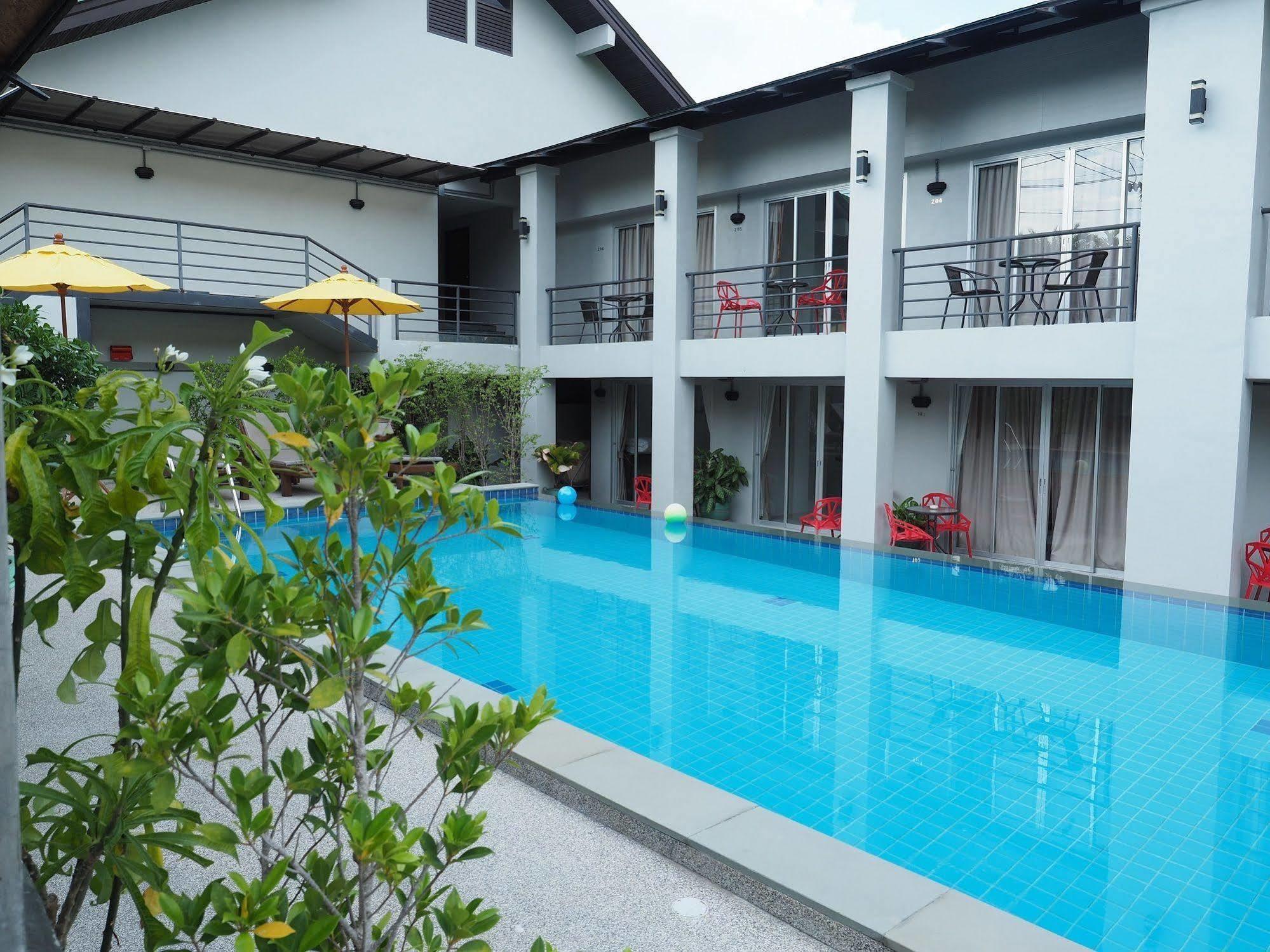 The Nest Resort Patong Exterior foto